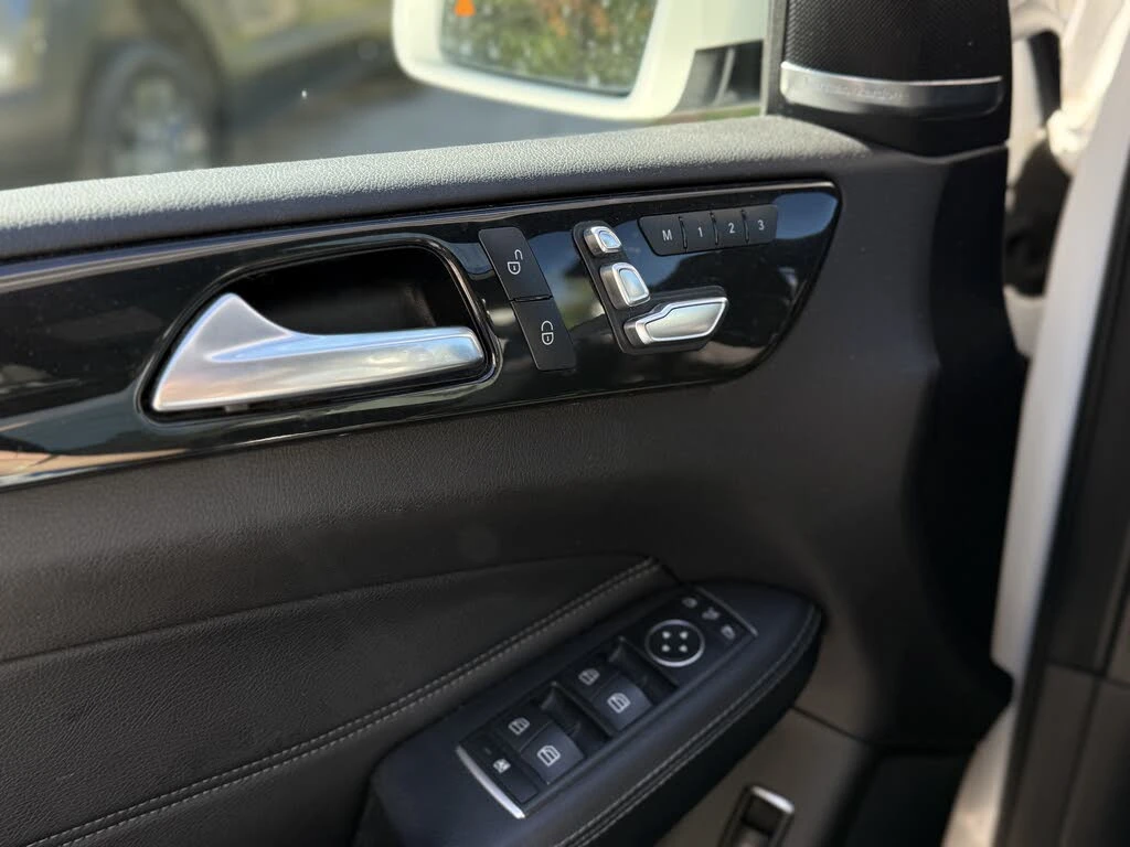 Mercedes-Benz GLE 400 4MATIC* AWD* HeadUp* АвтоКредит* (ЦЕНА ДО БГ) - изображение 8