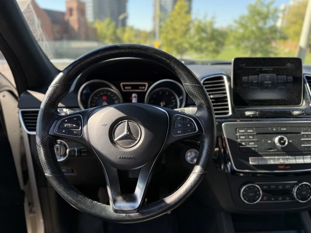 Mercedes-Benz GLE 400 4MATIC* AWD* HeadUp* АвтоКредит* (ЦЕНА ДО БГ) - изображение 4