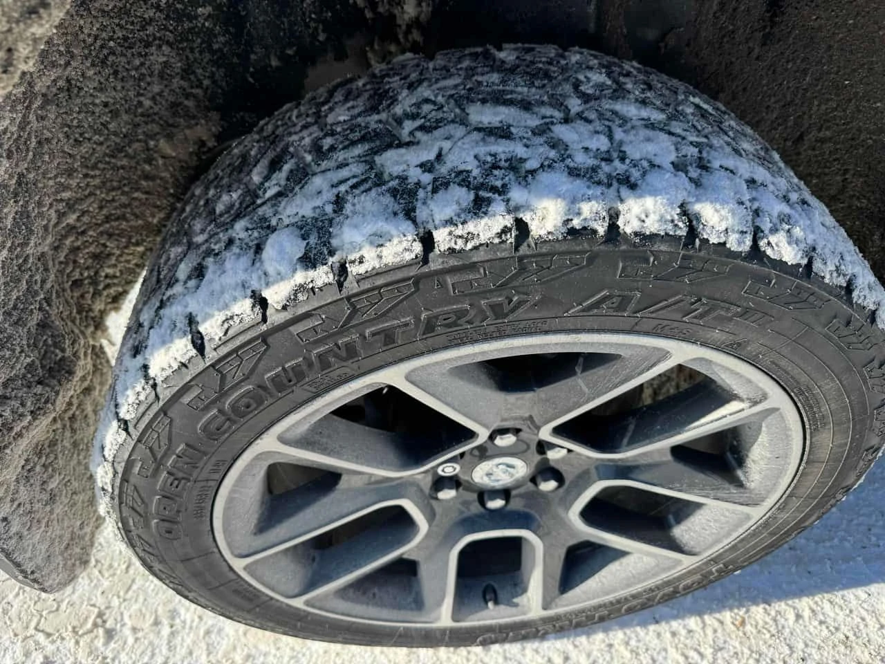 Dodge RAM 1500 * Sport * CARFAX * KEYLESS * ПОДГРЕВИ * ОБДУХВАНЕ  - изображение 7