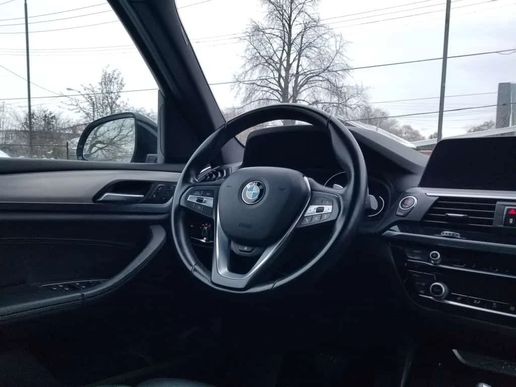 BMW X3 Първи Собственик / CAMERA/ПОДГРЕВИ/ПАНОРАМА, снимка 9 - Автомобили и джипове - 53945115