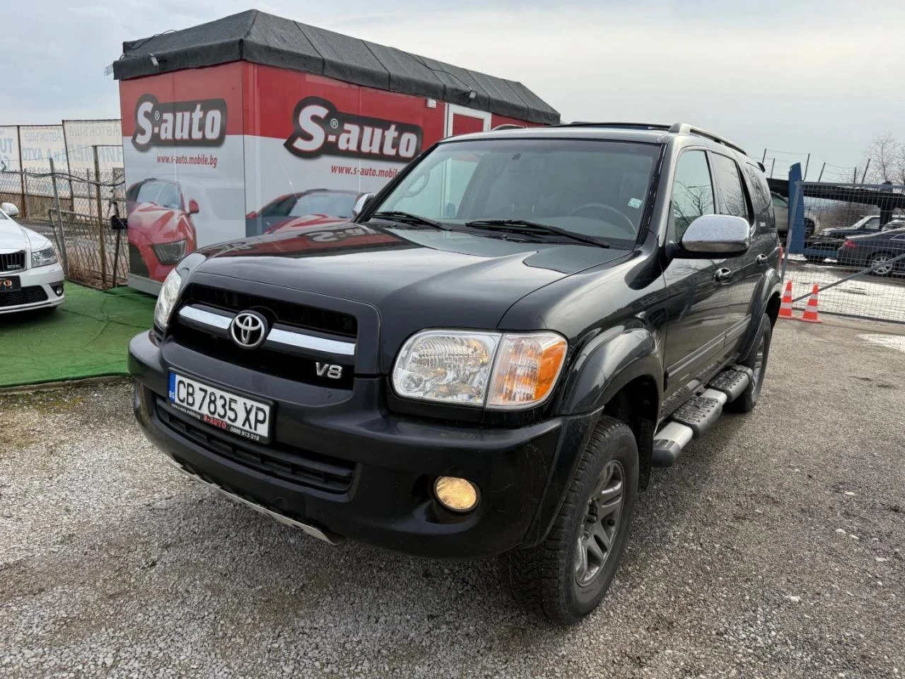 Toyota Sequoia 4.7 V8 ГАЗ 6+ 1, снимка 2 - Автомобили и джипове - 54352857