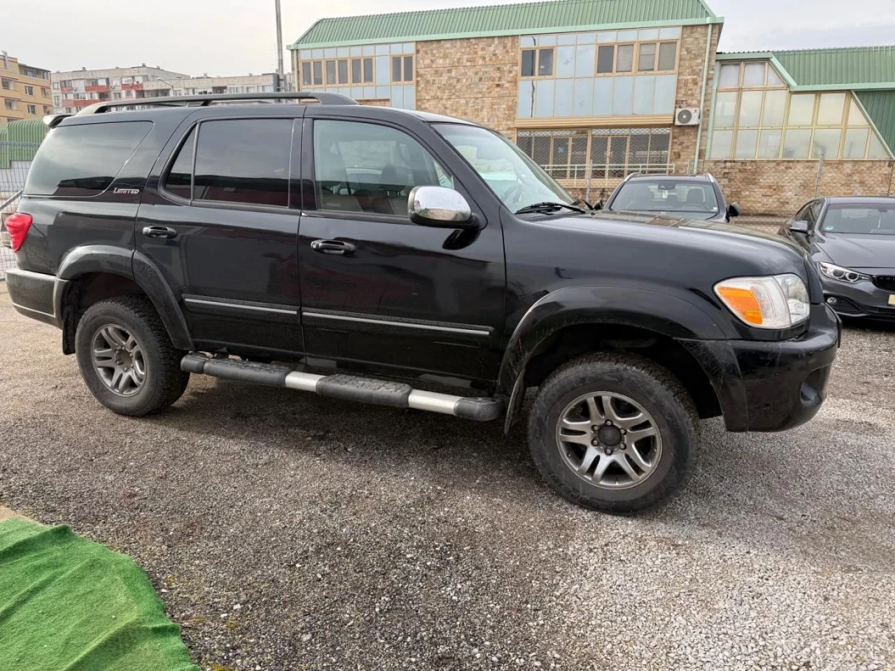 Toyota Sequoia 4.7 V8 ГАЗ 6+ 1, снимка 3 - Автомобили и джипове - 54352857