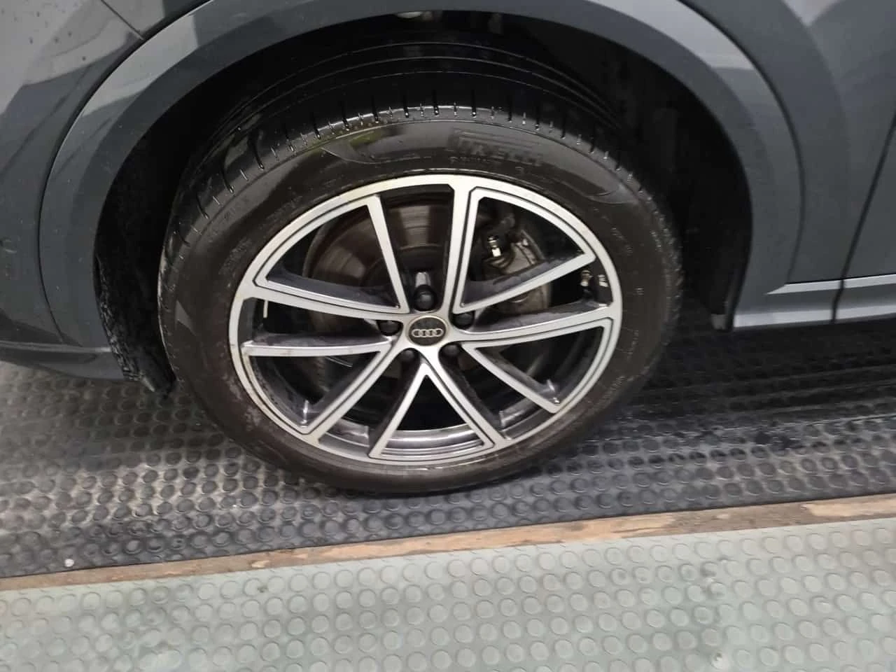 Audi Q5 * Progressiv * CARFAX * БЕЗ ПЪРВОНАЧАЛНА ВНОСКА, снимка 7 - Автомобили и джипове - 54784356