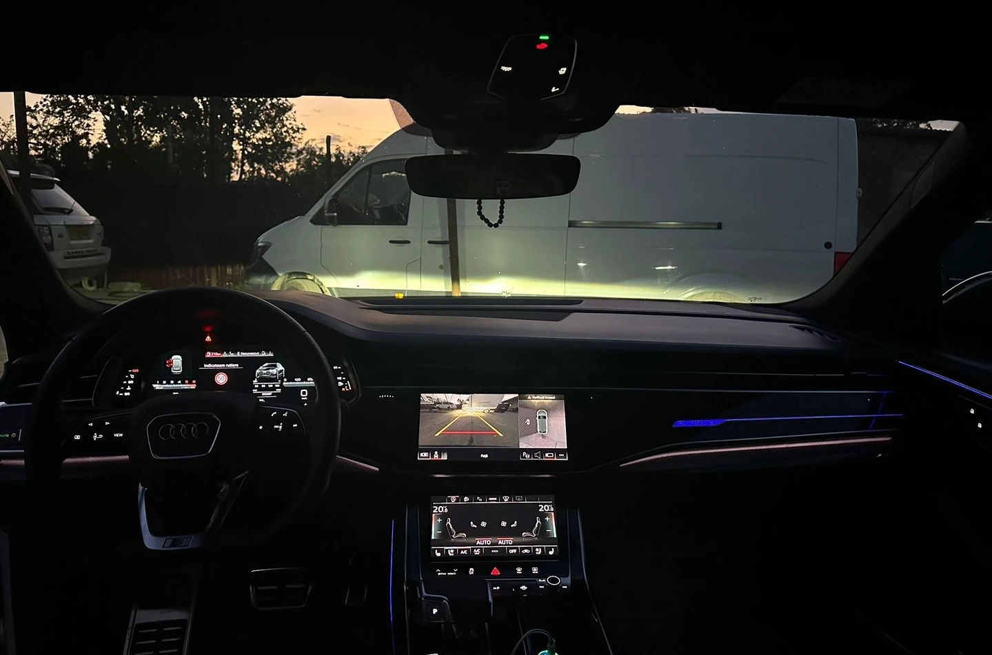 Audi SQ8 Quattro 4.0 TDI, снимка 5 - Автомобили и джипове - 54791138