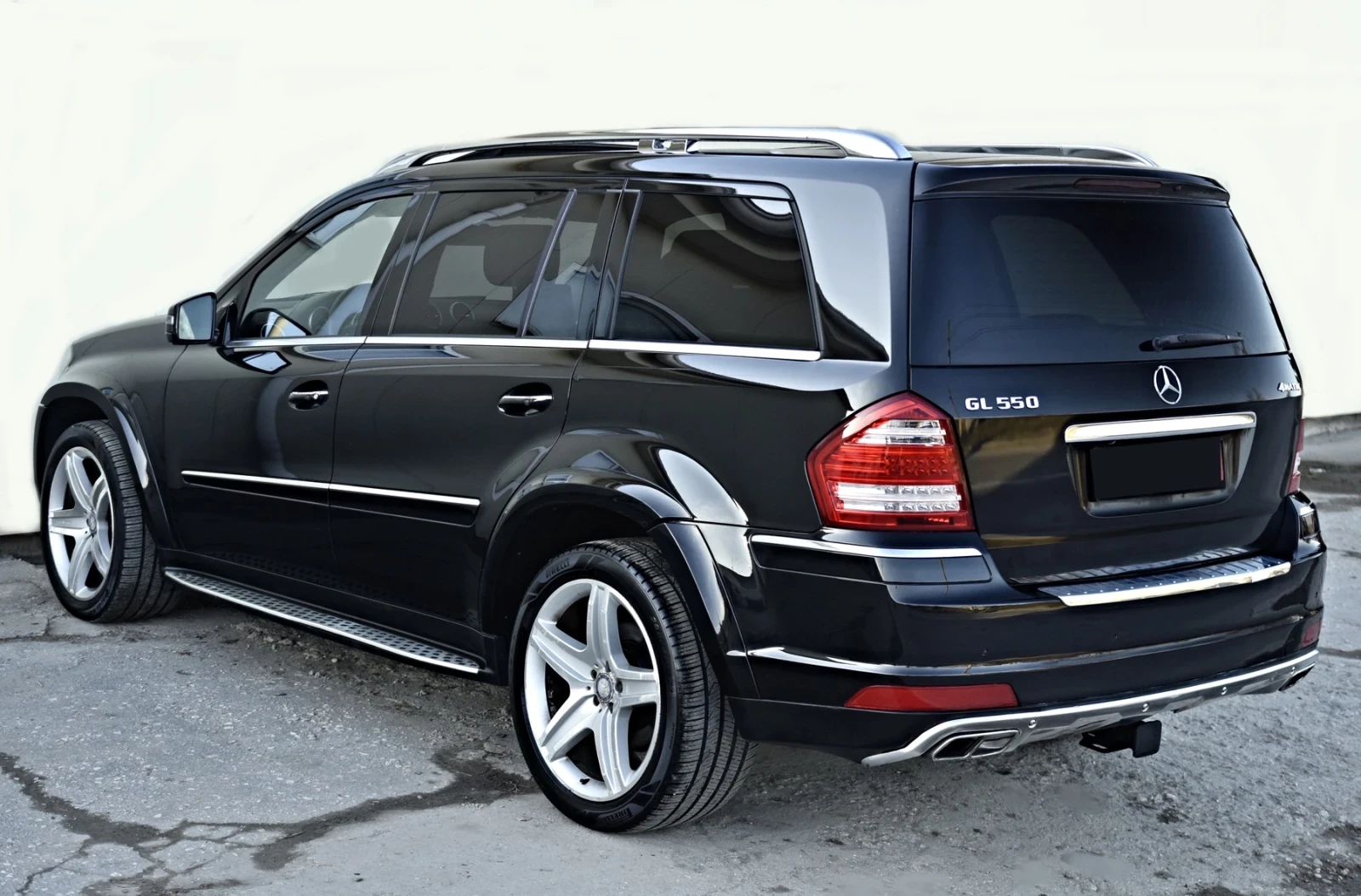 Mercedes-Benz GL 500 Grad edition, снимка 5 - Автомобили и джипове - 54827500