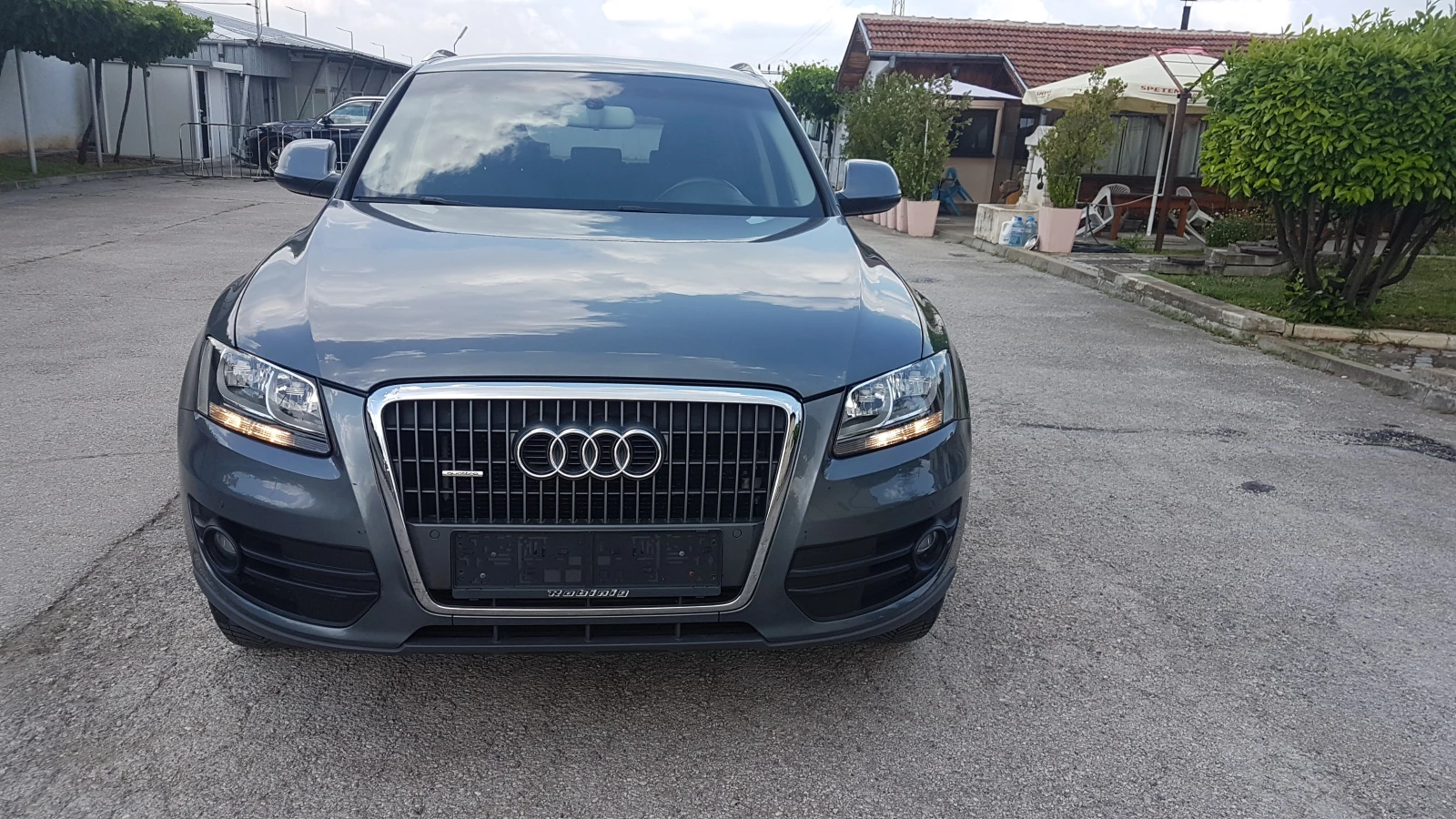 Audi Q5 2.0TDI 4×4, снимка 4 - Автомобили и джипове - 55145018