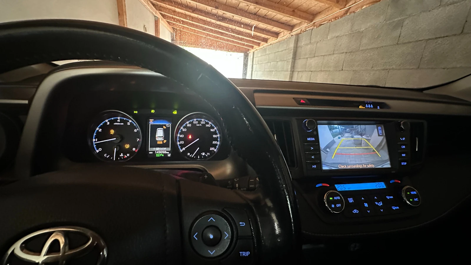 Toyota Rav4 2019, снимка 10 - Автомобили и джипове - 55189655
