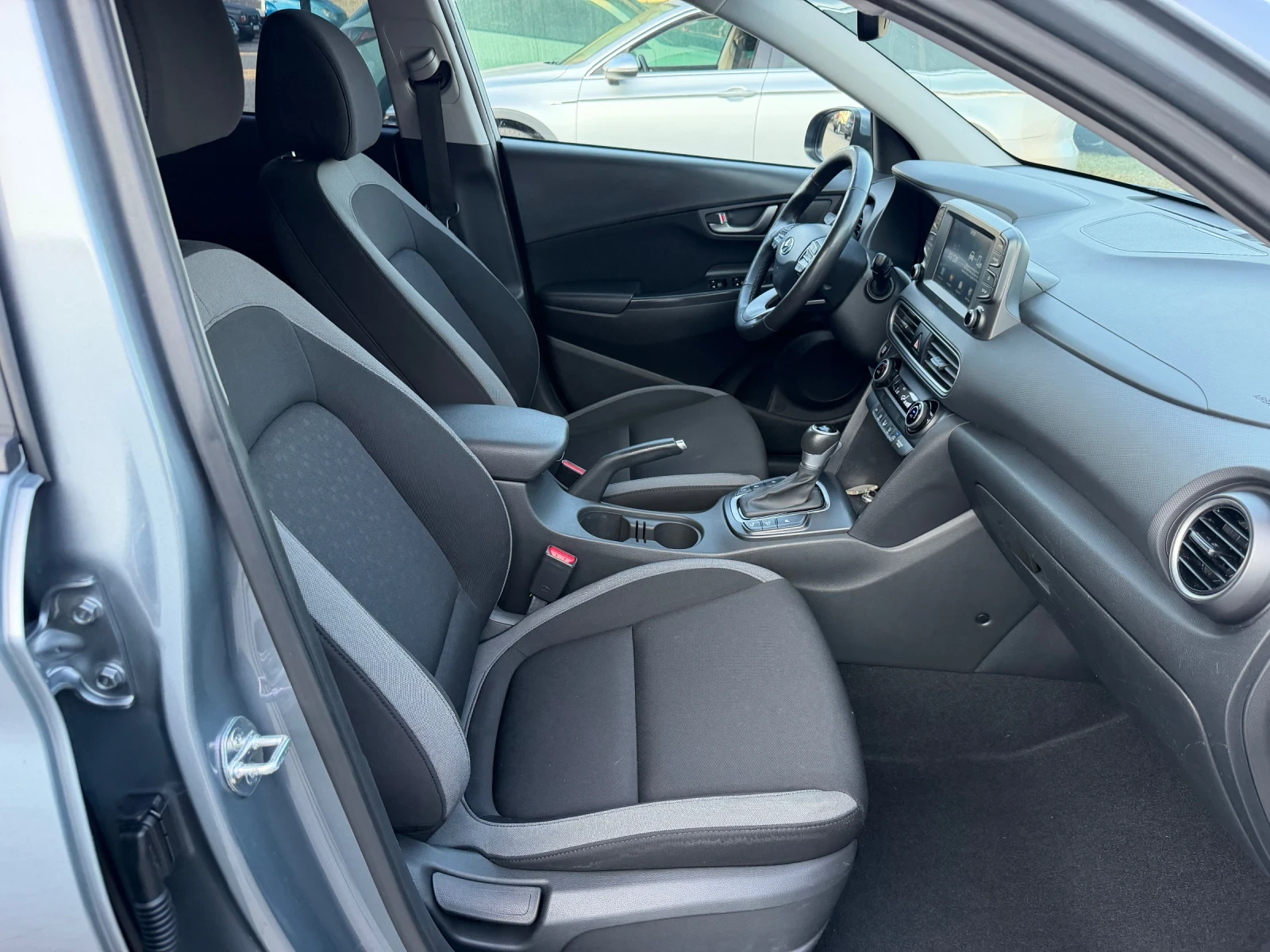 Hyundai Kona 1.6d/136HP/NAVI/EVRO6/, снимка 13 - Автомобили и джипове - 55390964