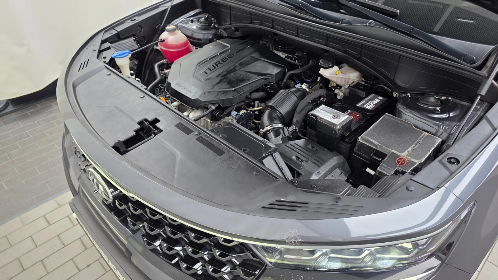 Kia Sorento 2.2 CRDi 4WD Prestige, снимка 7 - Автомобили и джипове - 55546716