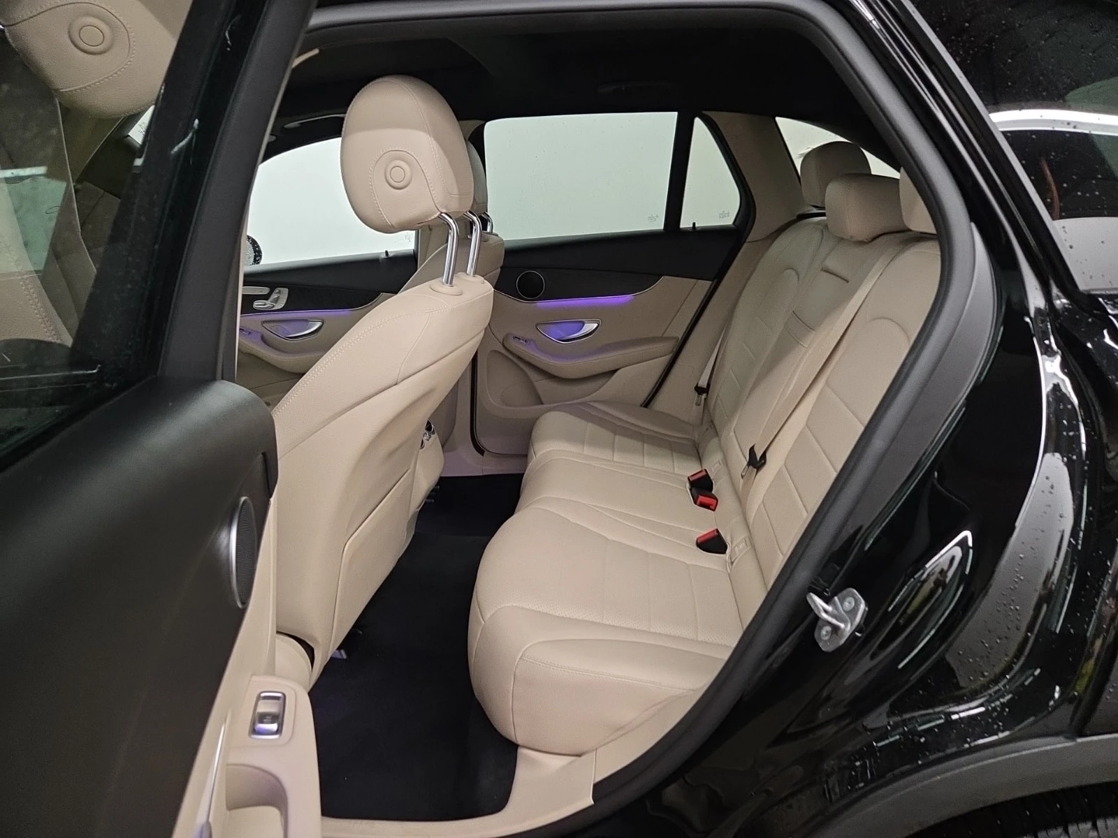 Mercedes-Benz GLC 300  AMBIENT / 360 / MEMORY / PANO , снимка 12 - Автомобили и джипове - 55847166