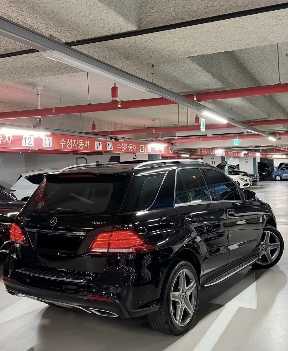 Mercedes-Benz GLE 350 d 4matic AMG line, снимка 10 - Автомобили и джипове - 56210509
