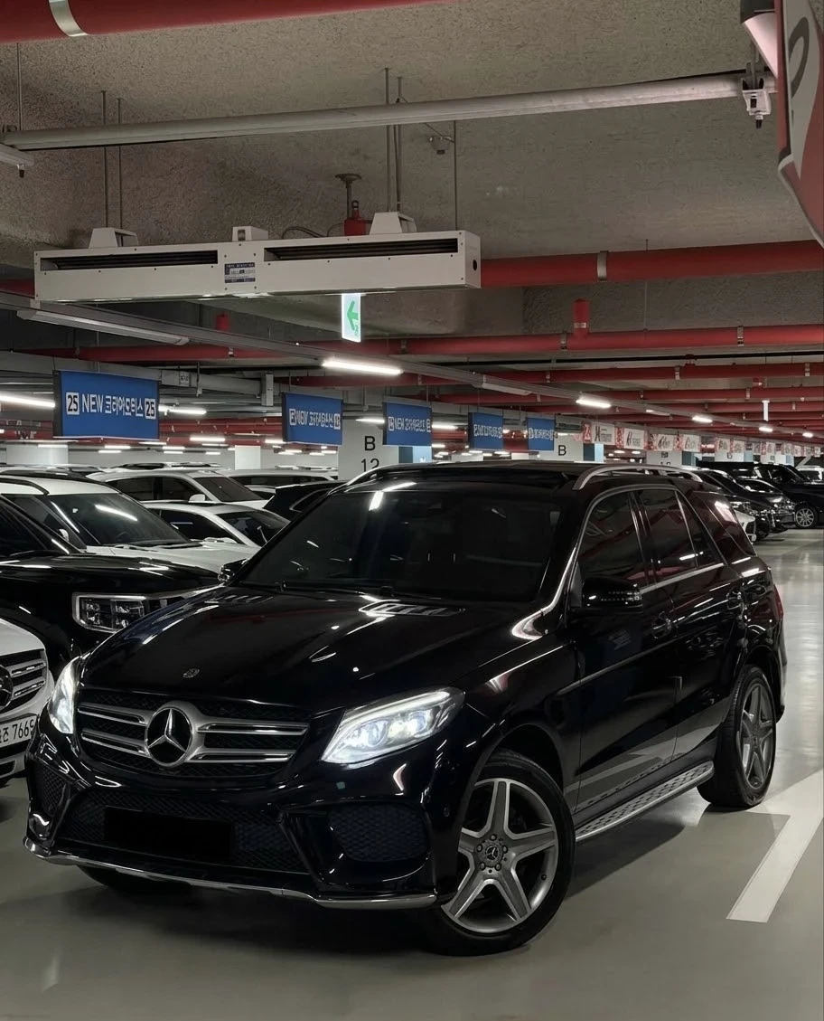 Mercedes-Benz GLE 350 d 4matic AMG line, снимка 3 - Автомобили и джипове - 56210509