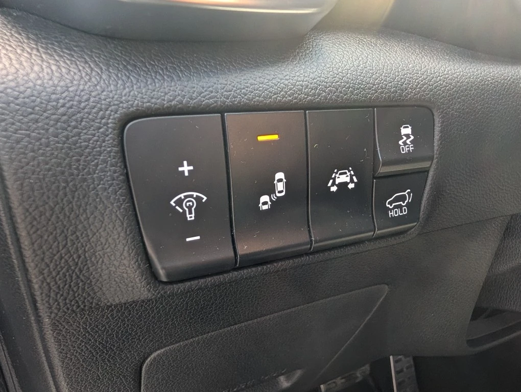 Kia Sportage, снимка 11 - Автомобили и джипове - 56735022