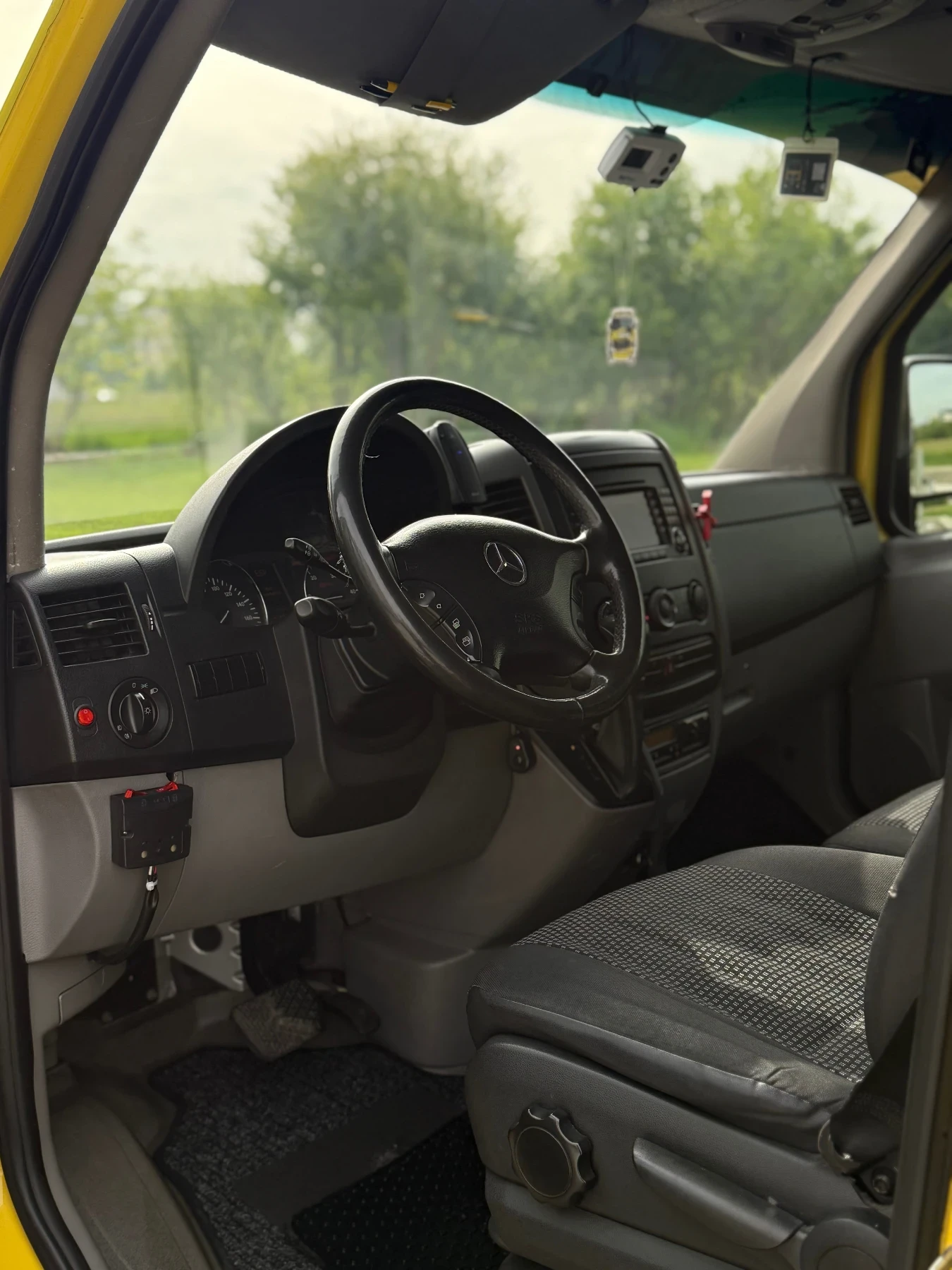 Mercedes-Benz Sprinter 518 518 V6 Специален N2 , снимка 10 - Бусове и автобуси - 54462185