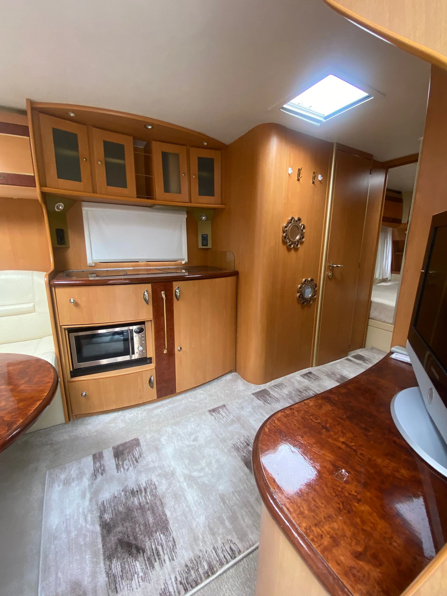  Dethleffs Luxury Moment | Mobile.bg   10