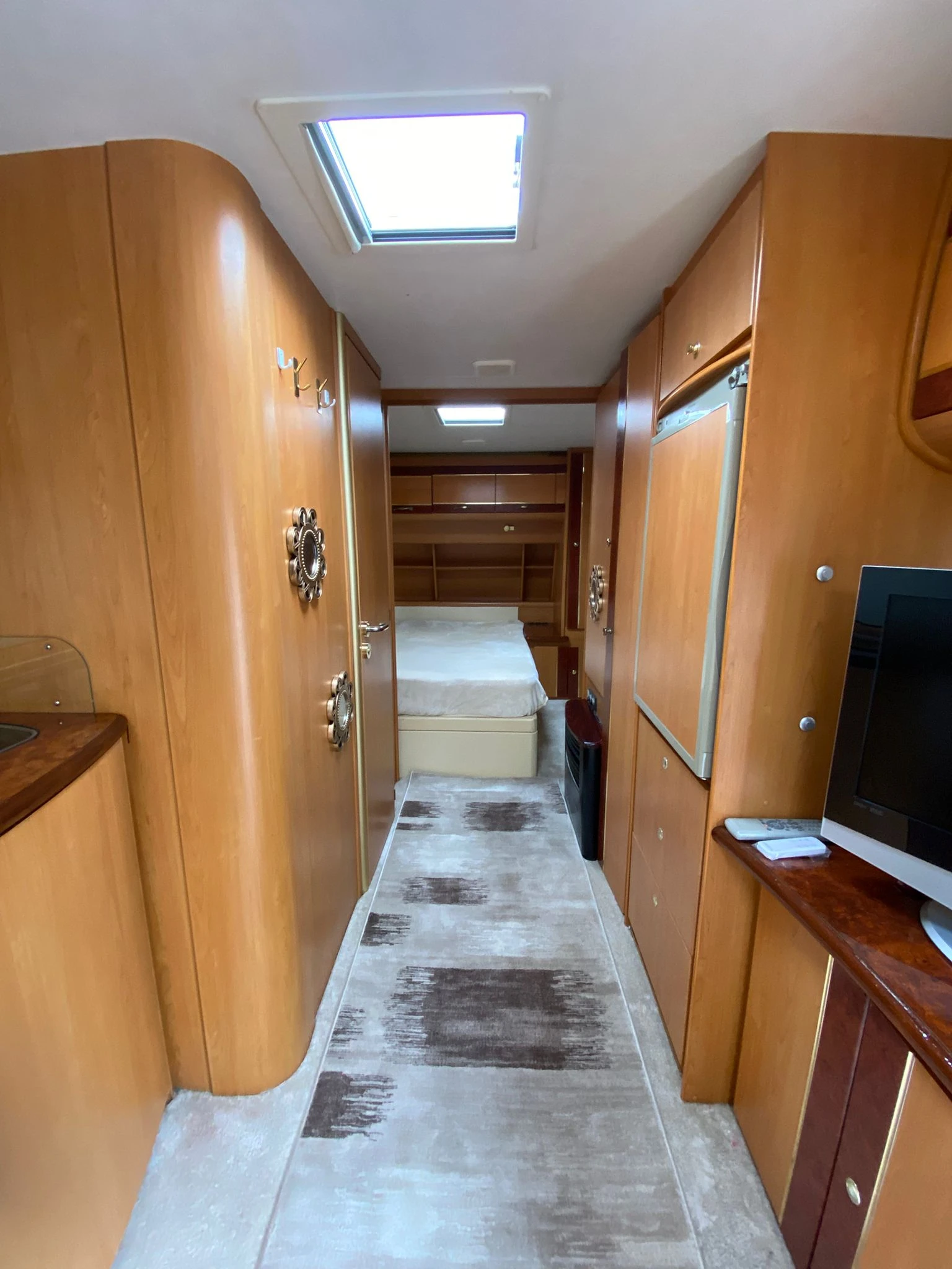  Dethleffs Luxury Moment | Mobile.bg   12