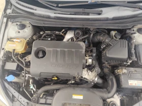 Kia Ceed 1.6 дизел , снимка 15