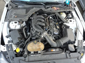 Ford Mustang V6, снимка 14