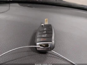 Kia Optima 2.4L I-4 DI, DOHC, VVT, 192HP Front Wheel Drive, снимка 11