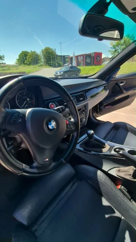 BMW 320, снимка 3