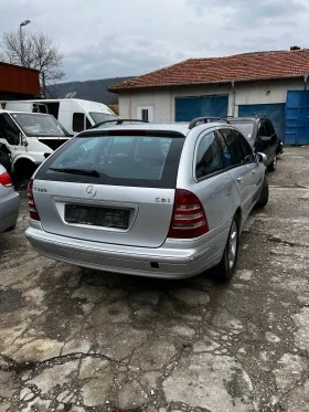 Mercedes-Benz C 220, снимка 2