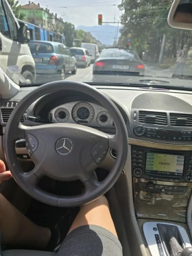 Mercedes-Benz E 320 3.2, снимка 13