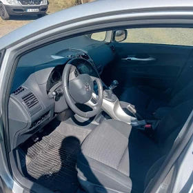 Toyota Auris | Mobile.bg    6