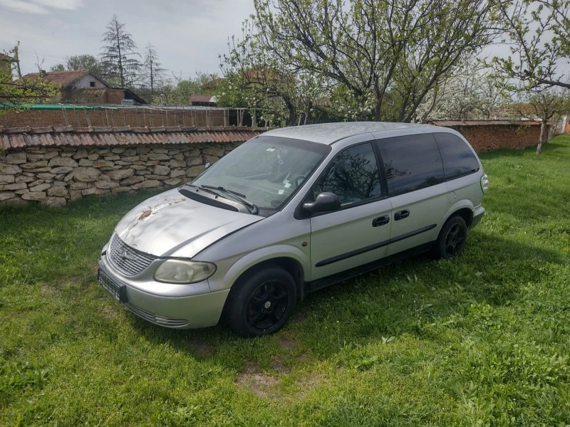 Chrysler Voyager 2.5 crd, снимка 1 - Автомобили и джипове - 49026538