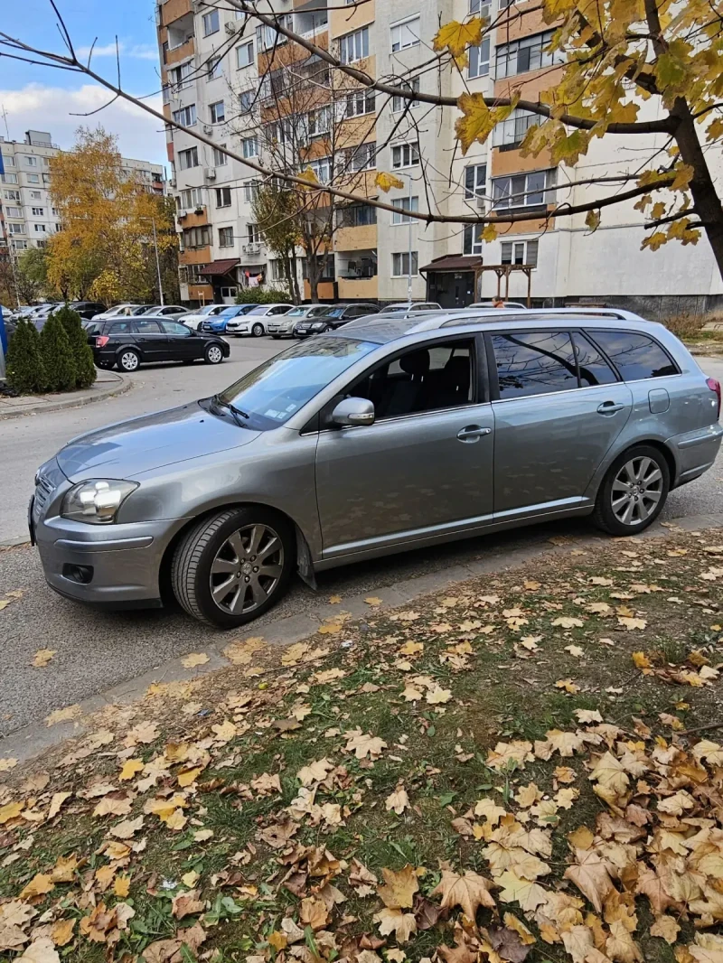 Toyota Avensis (ТМ Ауто) - КАПАРИРАН - 6+ 1 места - 2.2D4D, камер, снимка 3 - Автомобили и джипове - 48656947