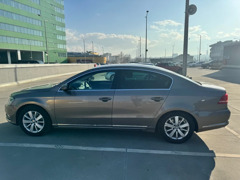 VW Passat 1.8 160кс, снимка 5 - Автомобили и джипове - 48907994