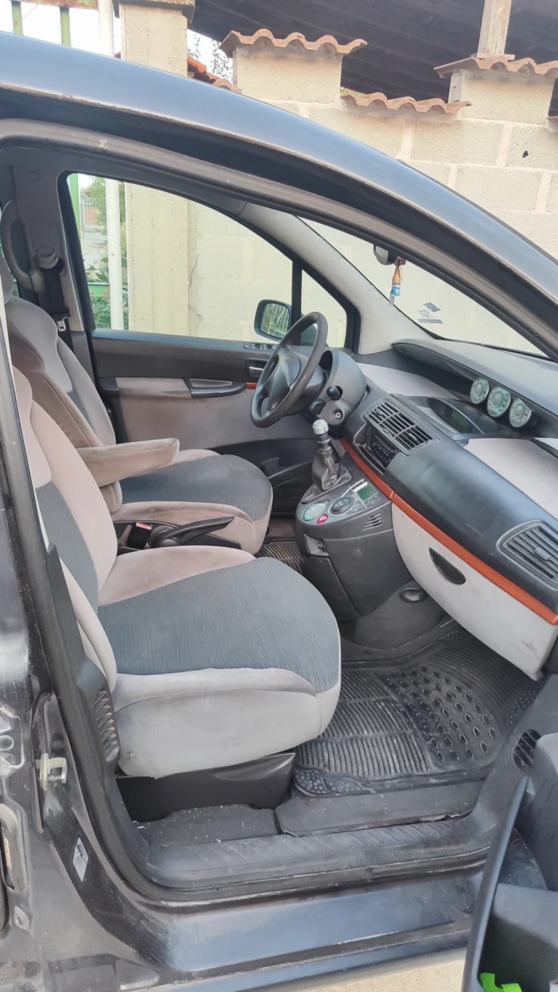 Citroen C8 Ван, снимка 5 - Автомобили и джипове - 52593296