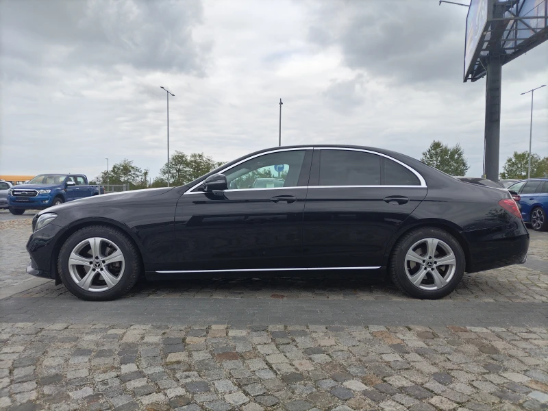 Mercedes-Benz E 220 Avangarde 9G 2.0CDI 194к.с., снимка 4 - Автомобили и джипове - 52053667