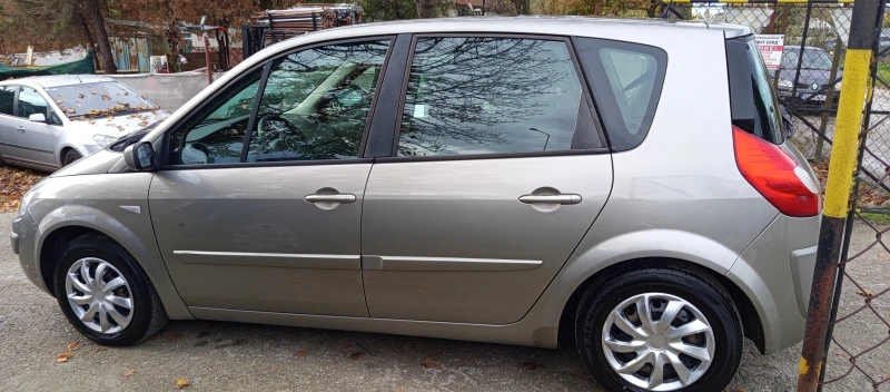 Renault Scenic 1.6i  FACELIFT KLIMATRONIC , снимка 6 - Автомобили и джипове - 52213266