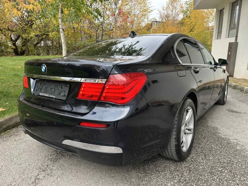 BMW 730 BLACK FRIDAY/ M-PACK, снимка 7 - Автомобили и джипове - 52308961