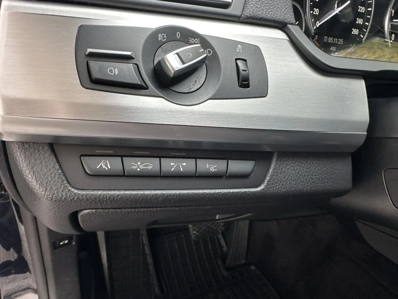 BMW 730 BLACK FRIDAY/ M-PACK, снимка 15 - Автомобили и джипове - 52308961