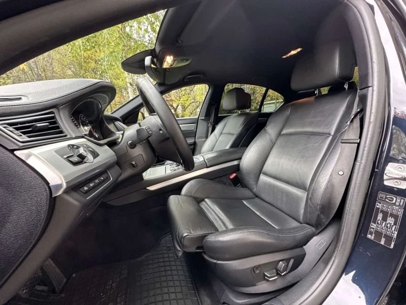 BMW 730 BLACK FRIDAY/ M-PACK, снимка 10 - Автомобили и джипове - 52308961