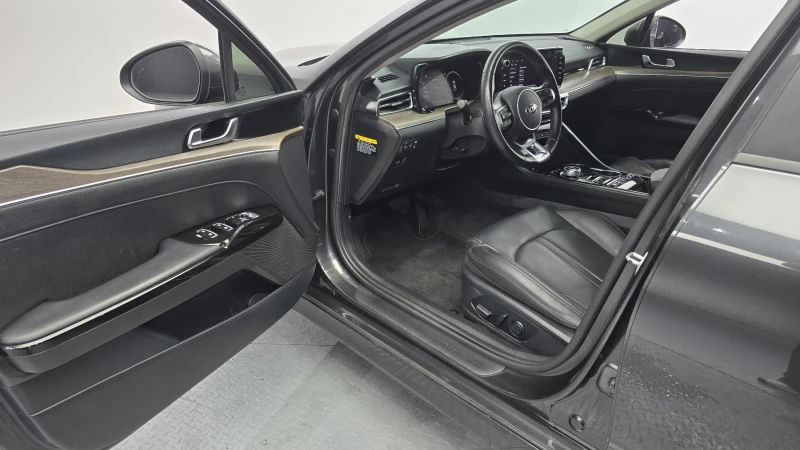 Kia K5 2.0 NOBLESSE, снимка 10 - Автомобили и джипове - 52559359