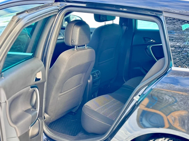 Opel Insignia 2.0D 163к.с * OPC-Line* * Face-Lift* * Навигация* , снимка 14 - Автомобили и джипове - 52933881