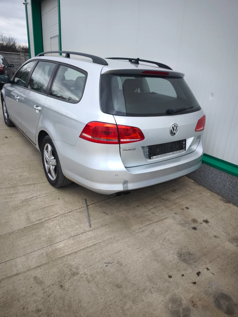 VW Passat B7, снимка 3 - Автомобили и джипове - 52968962