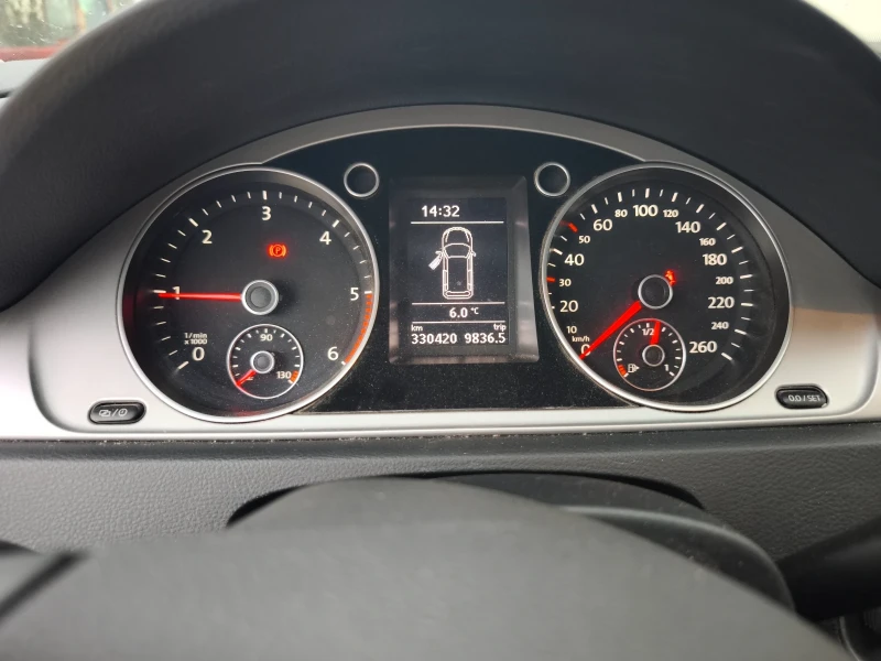 VW Passat B7, снимка 4 - Автомобили и джипове - 52968962