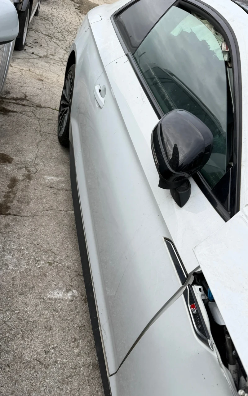 Audi A5 coupe Det bang, снимка 5 - Автомобили и джипове - 53067252