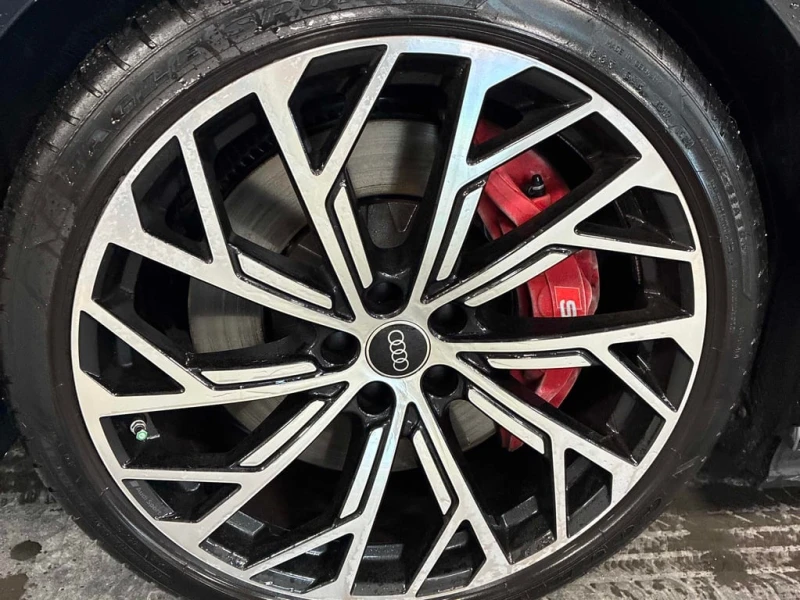 Audi S8 * 4.0 TFSI quattro * CARFAX * ЦЕНА ДО БГ, снимка 6 - Автомобили и джипове - 53285102
