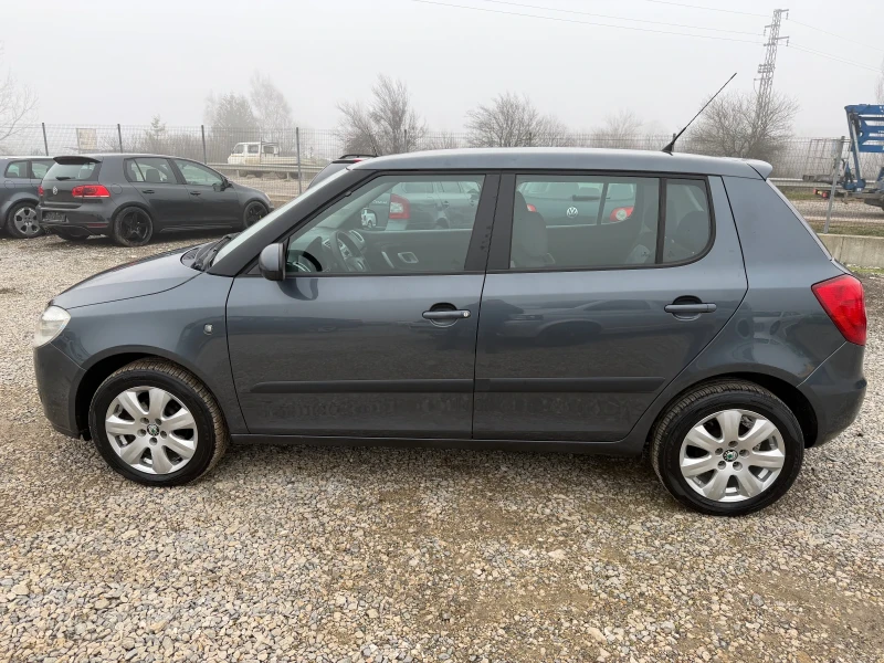 Skoda Fabia 1.2i-70PS-КЛИМАТРОНИК, снимка 8 - Автомобили и джипове - 53290506