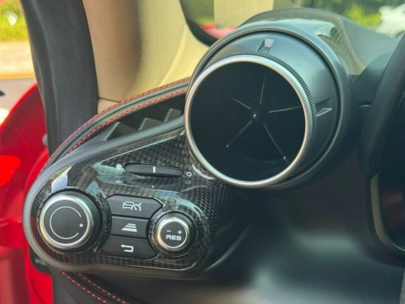Ferrari F8 3.9 V8| 720�.�. | Mobile.bg � ����������� 11