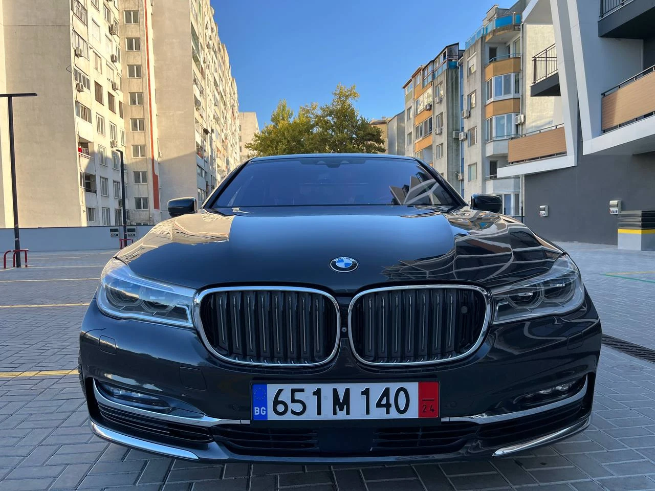 BMW 750 i xDrive M  - изображение 6