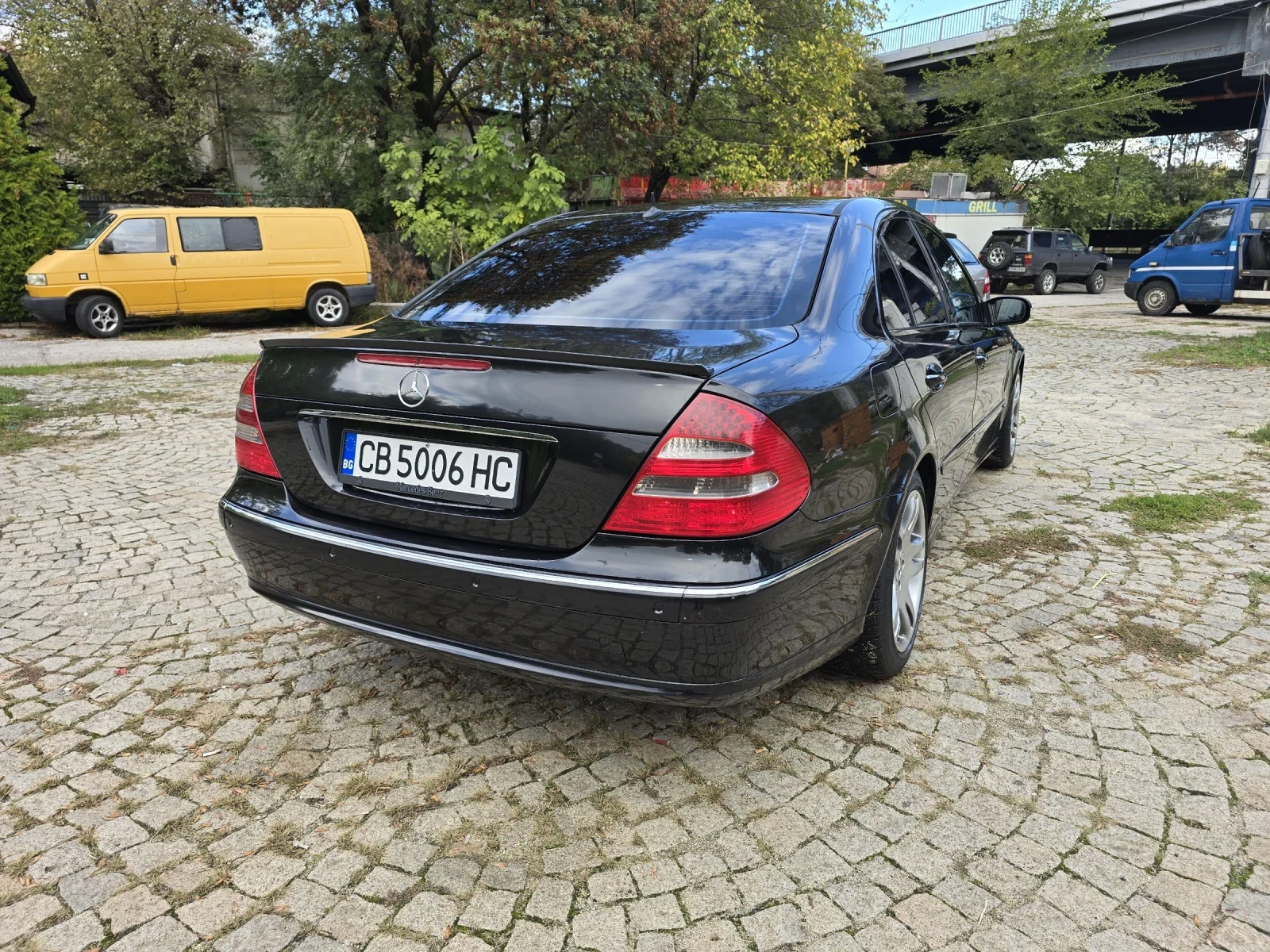 Mercedes-Benz E 320 3.2 - изображение 6