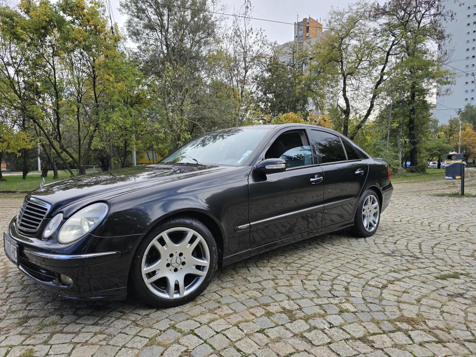 Mercedes-Benz E 320 3.2 - изображение 2