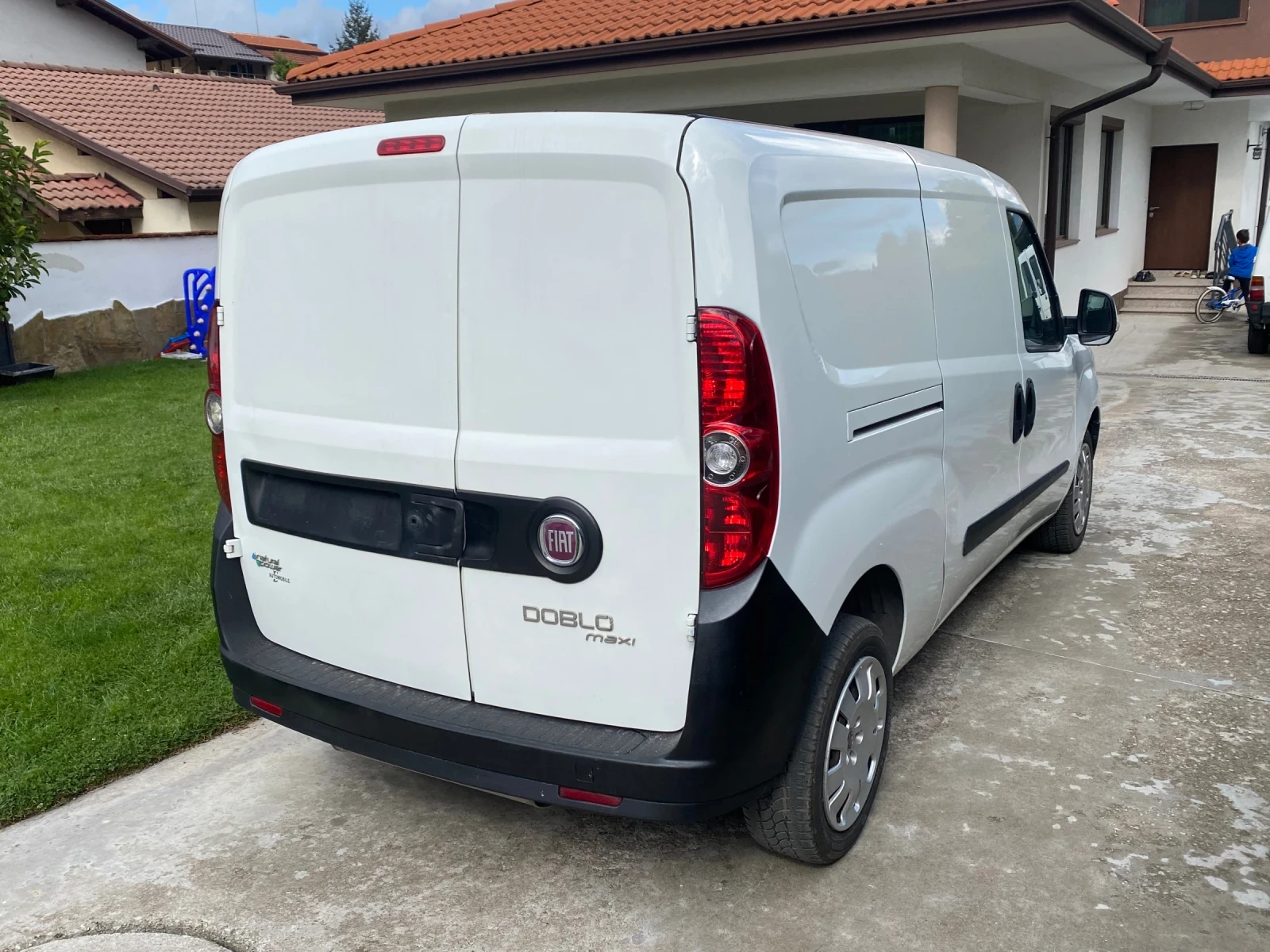 Fiat Doblo Maxi Metan - изображение 4