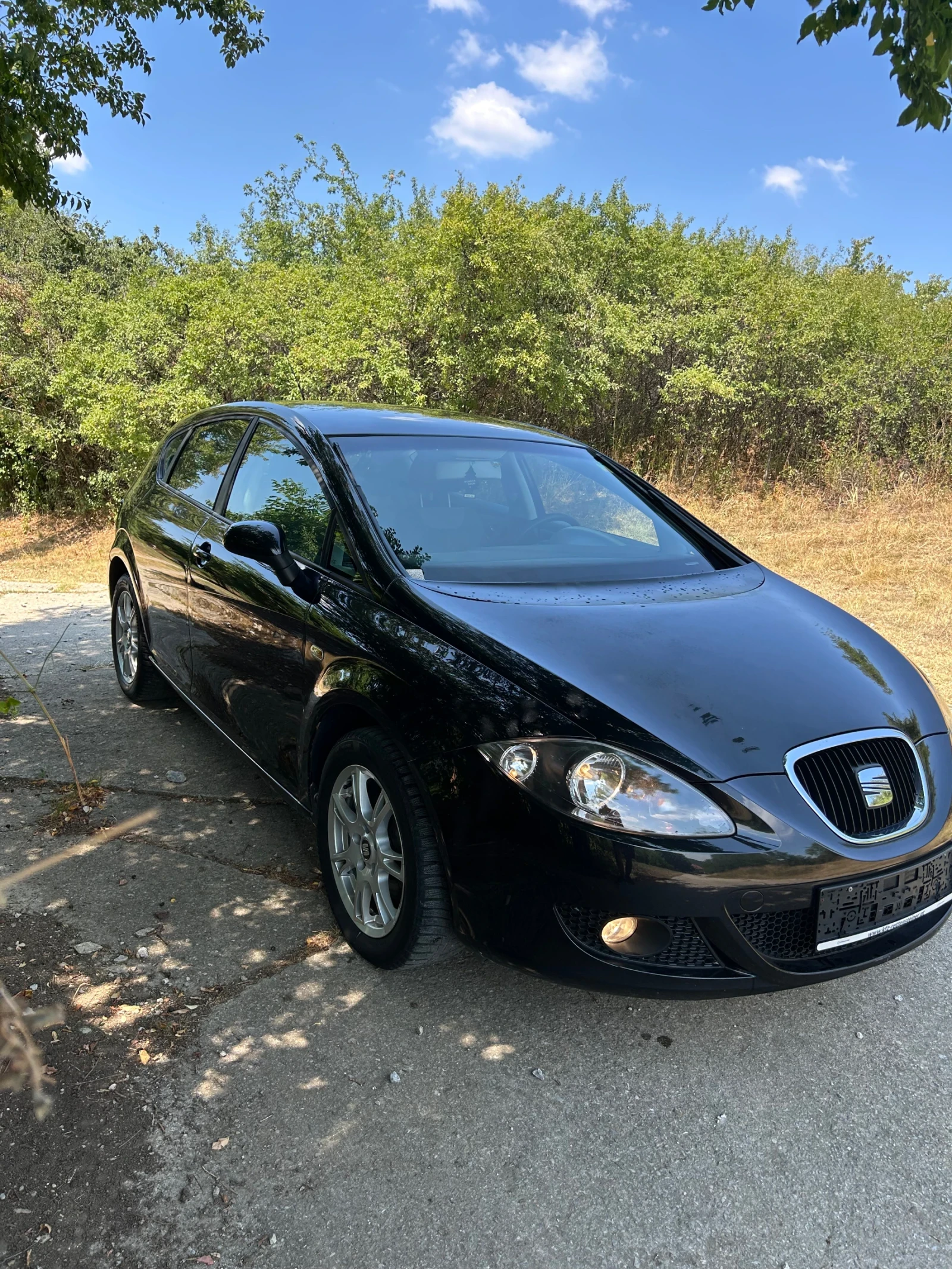 Seat Leon 1.4i 86кс KLIMA - изображение 2