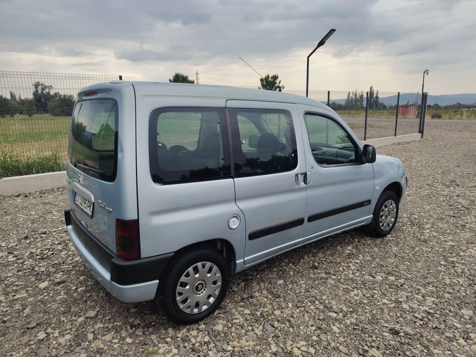 Citroen Berlingo 1.4i 75 Gaz BENZENE Klima  - изображение 7